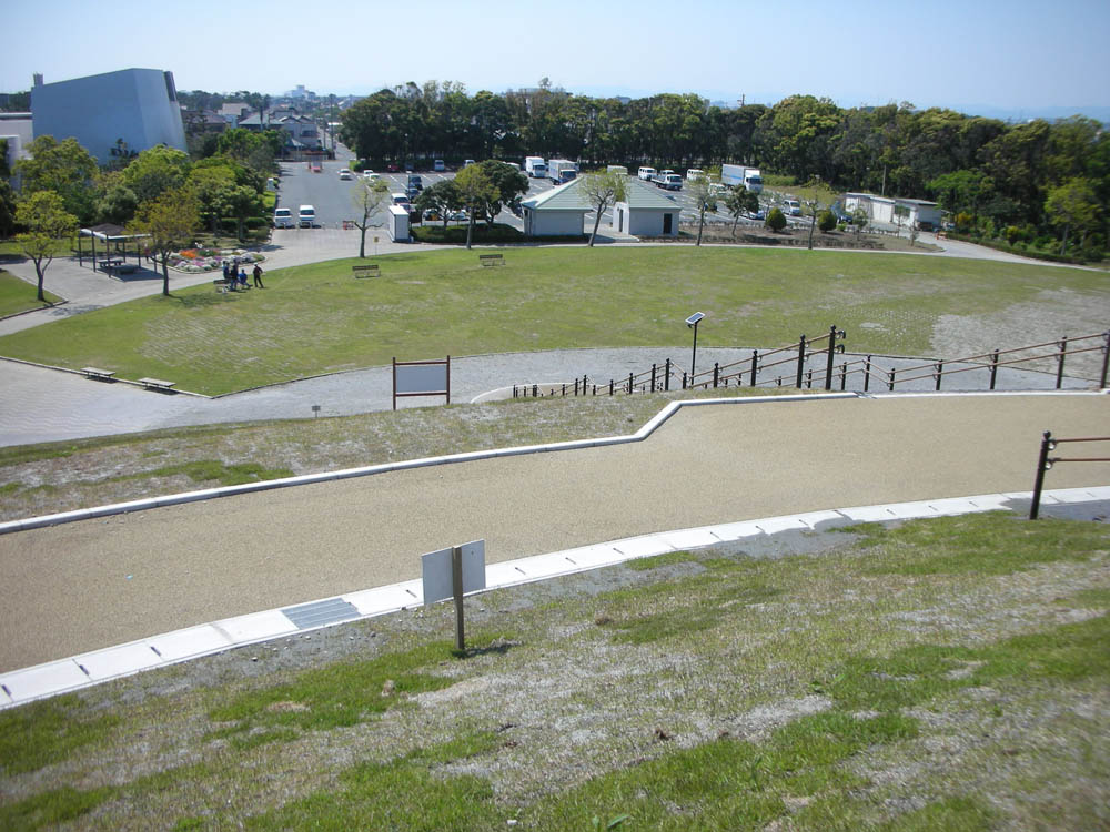 弁天島公園津波避難マウンド築造工事