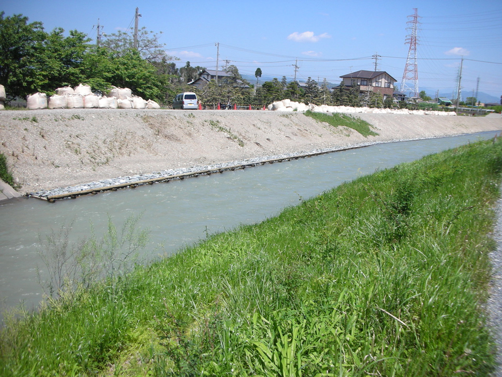 平成25年度 二級河川馬込川河川災害復旧工事 護岸工1・3工区