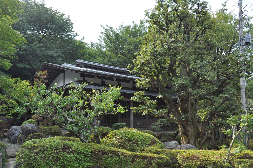 別荘地みのりの村の管理・運営